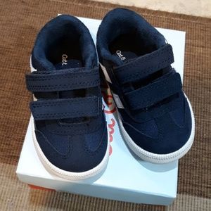 #586 Cat and Jack Casey navy baby shoes.